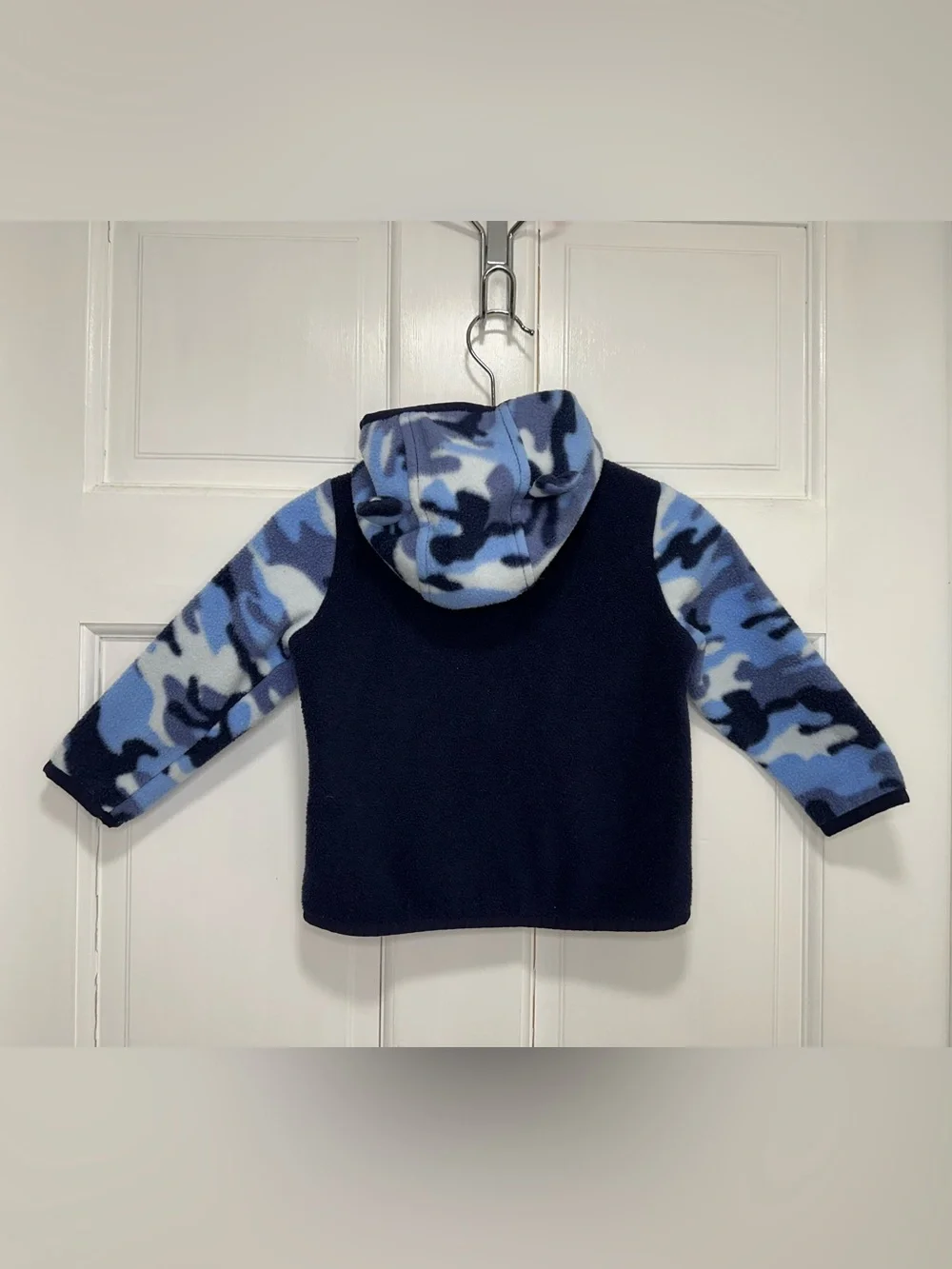 GAP camo colorblock